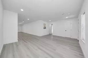 3853 Wentworth St, Houston, TX 77004 - Photo 9
