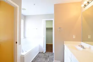 2710 Grants Lake Blvd, Sugar Land, TX 77479 - Photo 17