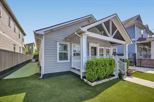 1122 E 23rd St, Houston, TX 77009 - Photo 3