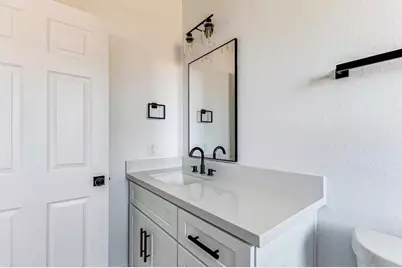 2206 Dolly Wright Street #B, Houston, TX 77088 - Photo 19
