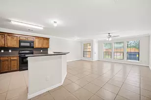 4502 Mallow St, Houston, TX 77051 - Photo 7