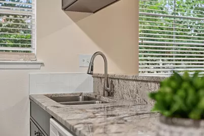 6124 Jim Street Street #4, Houston, TX 77092 - Photo 9