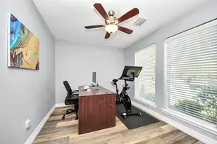 11903 Waldemar Dr, Houston, TX 77077 - Photo 11