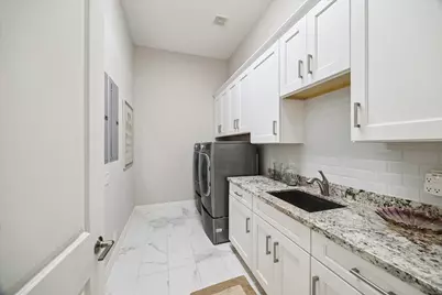 9622 Cedarhurst Drive, Houston, TX 77096 - Photo 39