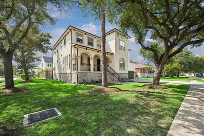 9622 Cedarhurst Drive, Houston, TX 77096 - Photo 17