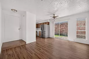 13026 Clarewood Dr, Houston, TX 77072 - Photo 7