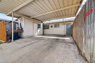13026 Clarewood Dr, Houston, TX 77072 - Photo 31