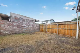 13026 Clarewood Dr, Houston, TX 77072 - Photo 39