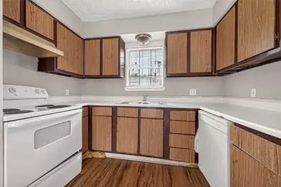 13026 Clarewood Drive, Houston, TX 77072 - Photo 15