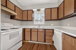 13026 Clarewood Dr, Houston, TX 77072 - Photo 15
