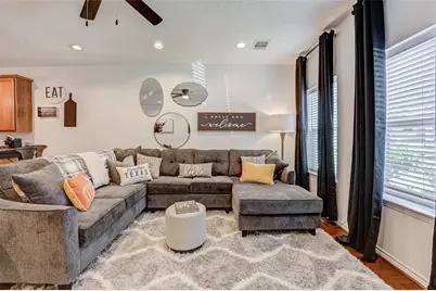 1815 Lewis Street, Houston, TX 77009 - Photo 5