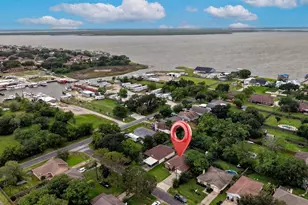 1916 41st Ave N, Texas City, TX 77590 - Photo 3
