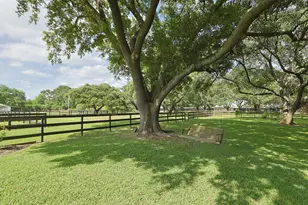 17514 Queenslake Dr, Cypress, TX 77429 - Photo 39