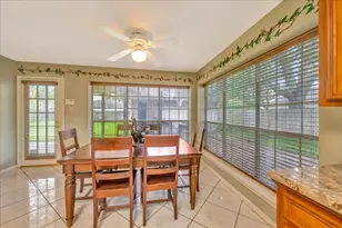 2031 Hillside Oak Ln, Houston, TX 77062 - Photo 13