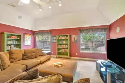 2031 Hillside Oak Lane, Houston, TX 77062 - Photo 23