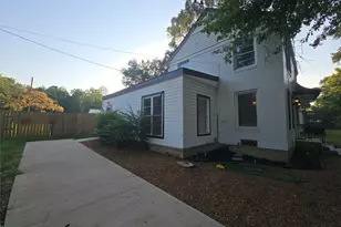 301 Harold St, Crockett, TX 75835 - Photo 21