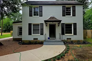 301 Harold St, Crockett, TX 75835 - Photo 1