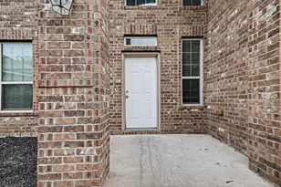 2502 Flowing Palm Ln, Fresno, TX 77545 - Photo 3