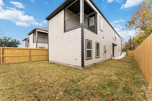 8008 Birmingham St, Houston, TX 77028 - Photo 25