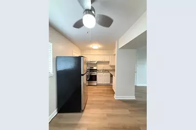 1141 N Durham Drive #15, Houston, TX 77008 - Photo 5