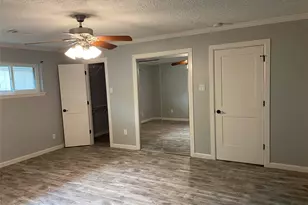 9614 Greenwillow St, Houston, TX 77096 - Photo 25