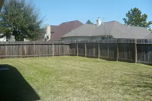 12330 Garden Laurel Ln, Houston, TX 77014 - Photo 35