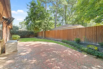 5930 Old Lodge Drive, Houston, TX 77066 - Photo 5