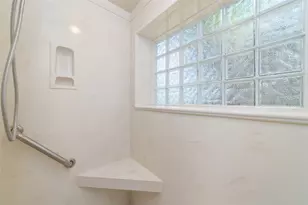 5930 Old Lodge Dr, Houston, TX 77066 - Photo 25