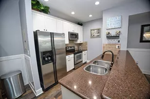 4141 Pointe W Dr, Galveston, TX 77554 - Photo 9