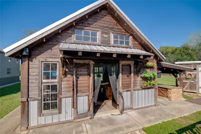 5036 Singletary Road, Alvin, TX 77511 - Photo 9