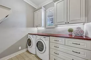 110 Century Dr, Friendswood, TX 77546 - Photo 21