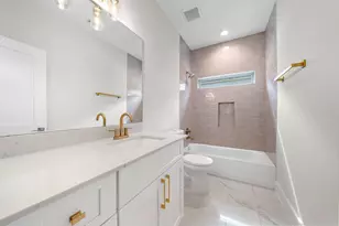 2200 Marnel Rd, Houston, TX 77055 - Photo 19