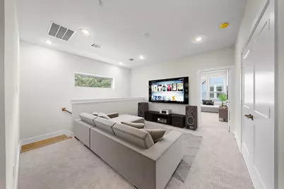 2200 Marnel Road #J, Houston, TX 77055 - Photo 9