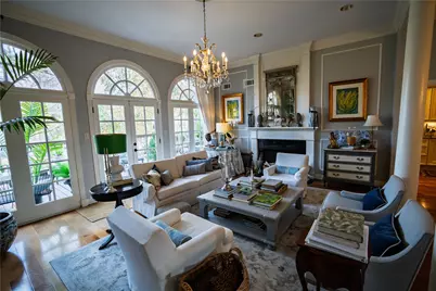 9590 Longmont Drive, Houston, TX 77063 - Photo 9