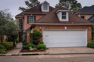 9590 Longmont Dr, Houston, TX 77063 - Photo 1