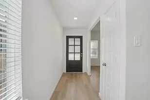 18726 Timber Gln Dr, Montgomery, TX 77316 - Photo 5