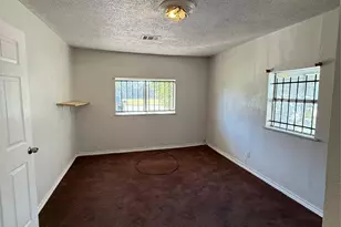 5411 Bellfort St, Houston, TX 77033 - Photo 5