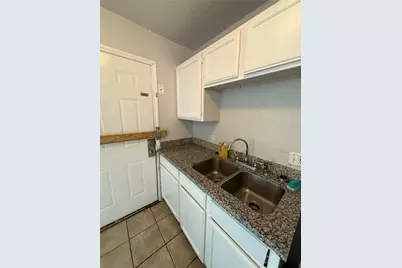 5411 Bellfort Street, Houston, TX 77033 - Photo 21