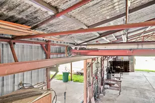 1511 Hillebrandt Rd, Beaumont, TX 77705 - Photo 33