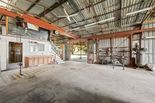 1511 Hillebrandt Rd, Beaumont, TX 77705 - Photo 23