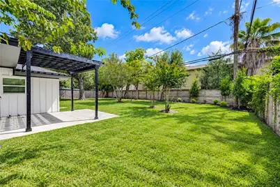 910 Cedar Lane, El Lago, TX 77586 - Photo 21