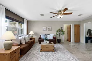 10531 Sageyork Dr, Houston, TX 77089 - Photo 11