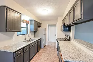 6019 Coachgate Dr, Spring, TX 77373 - Photo 5