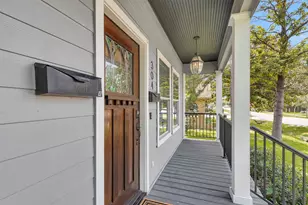 304 Vincent St, Houston, TX 77009 - Photo 3