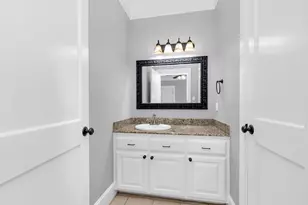 304 Vincent St, Houston, TX 77009 - Photo 21