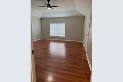 5006 Spring Branch Drive, Pearland, TX 77584 - Photo 7