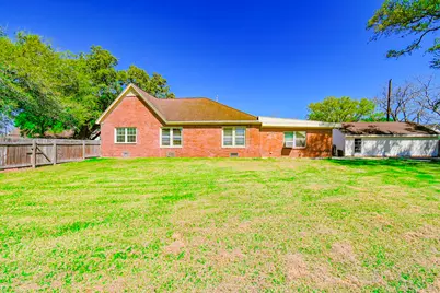 2801 Avenue I, Bay City, TX 77414 - Photo 45