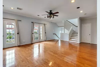 7147 Windwater Parkway S, Houston, TX 77036 - Photo 13