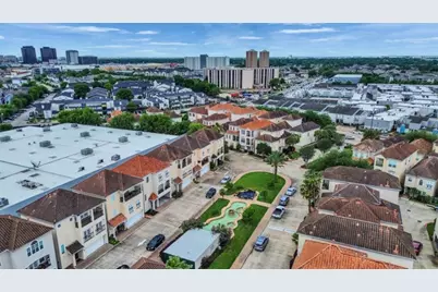 7147 Windwater Parkway S, Houston, TX 77036 - Photo 45