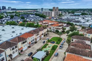 7147 Windwater Pkwy S, Houston, TX 77036 - Photo 45